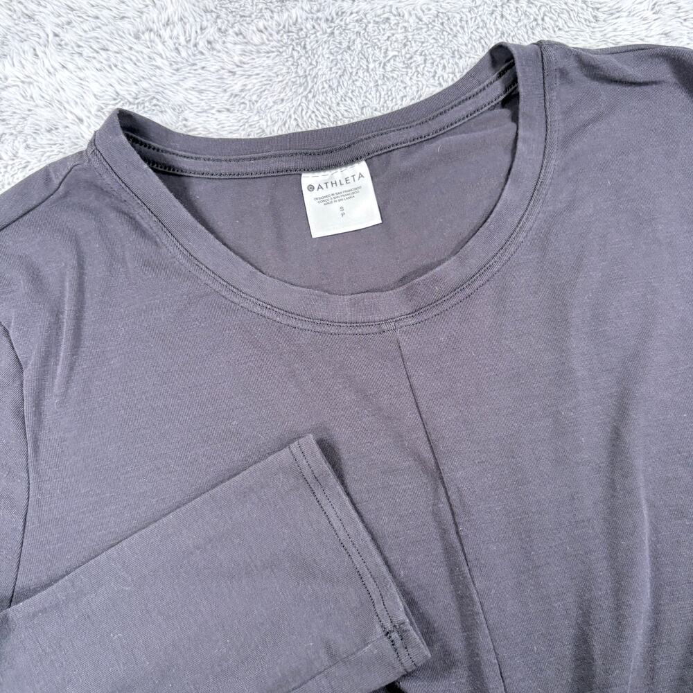 Athleta Twist-Front Long‎ Sleeve Crop Yoga Top Size S/P